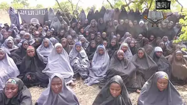 BREAKING: Boko Haram Reportedly Releases 21 Chibok Girls To FG